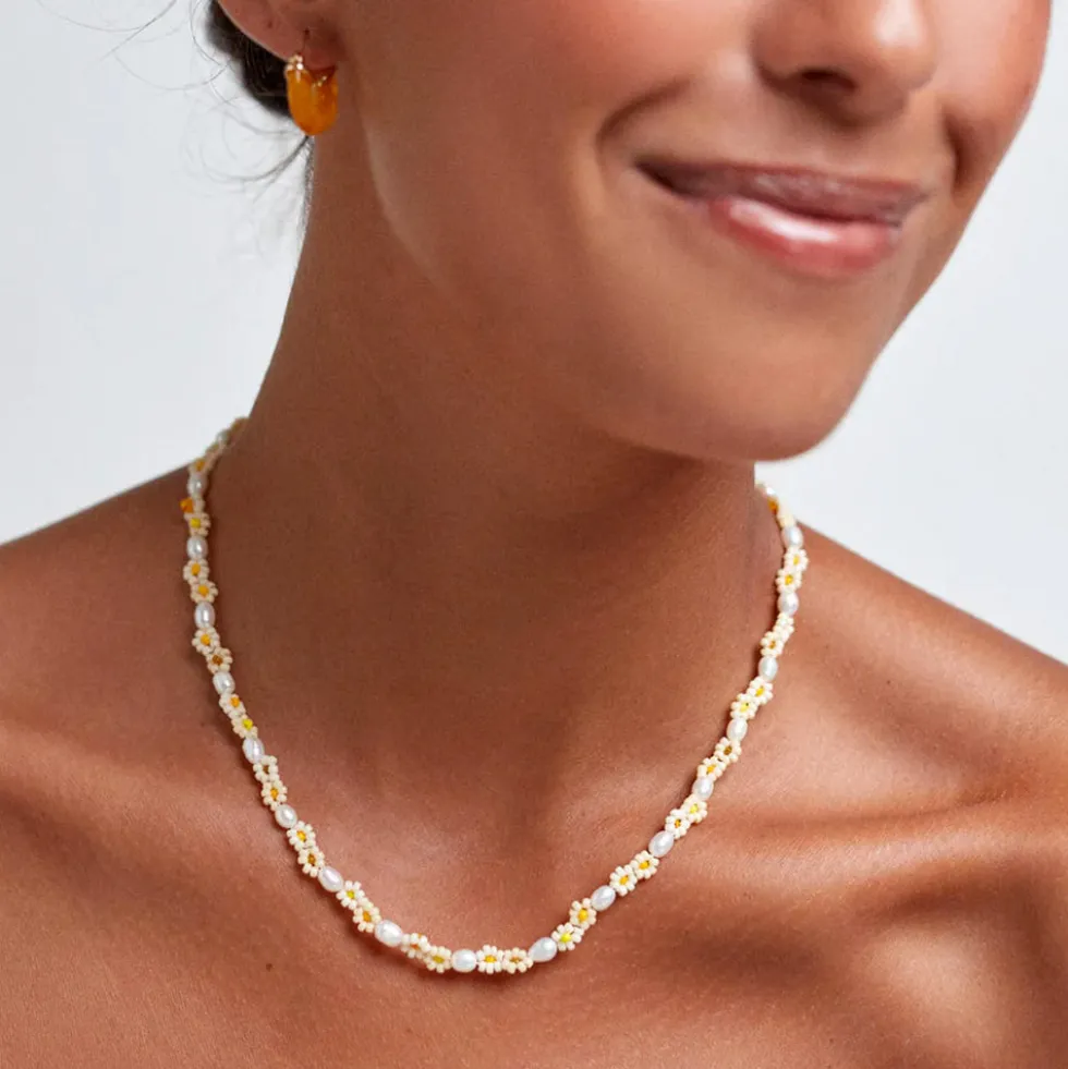 Anni Lu - Collier Daisy Flower - Pearl Yellow