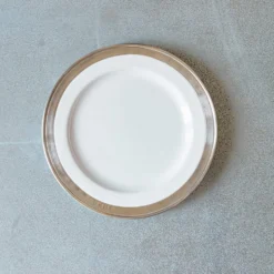 Assiette à dessert céramique et étain