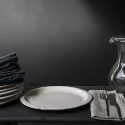 Assiette plate en céramique - Blanc