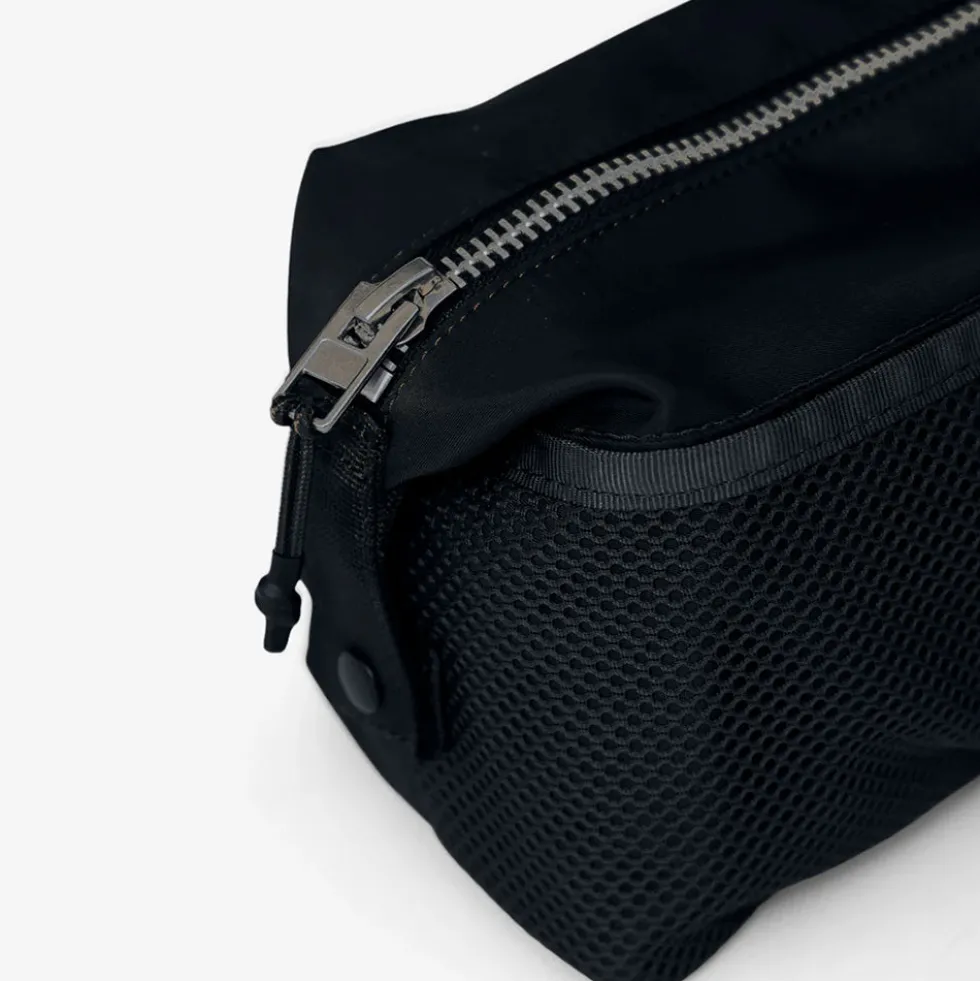 Ay studios - Trousse de toilette Wash Bag - Noir
