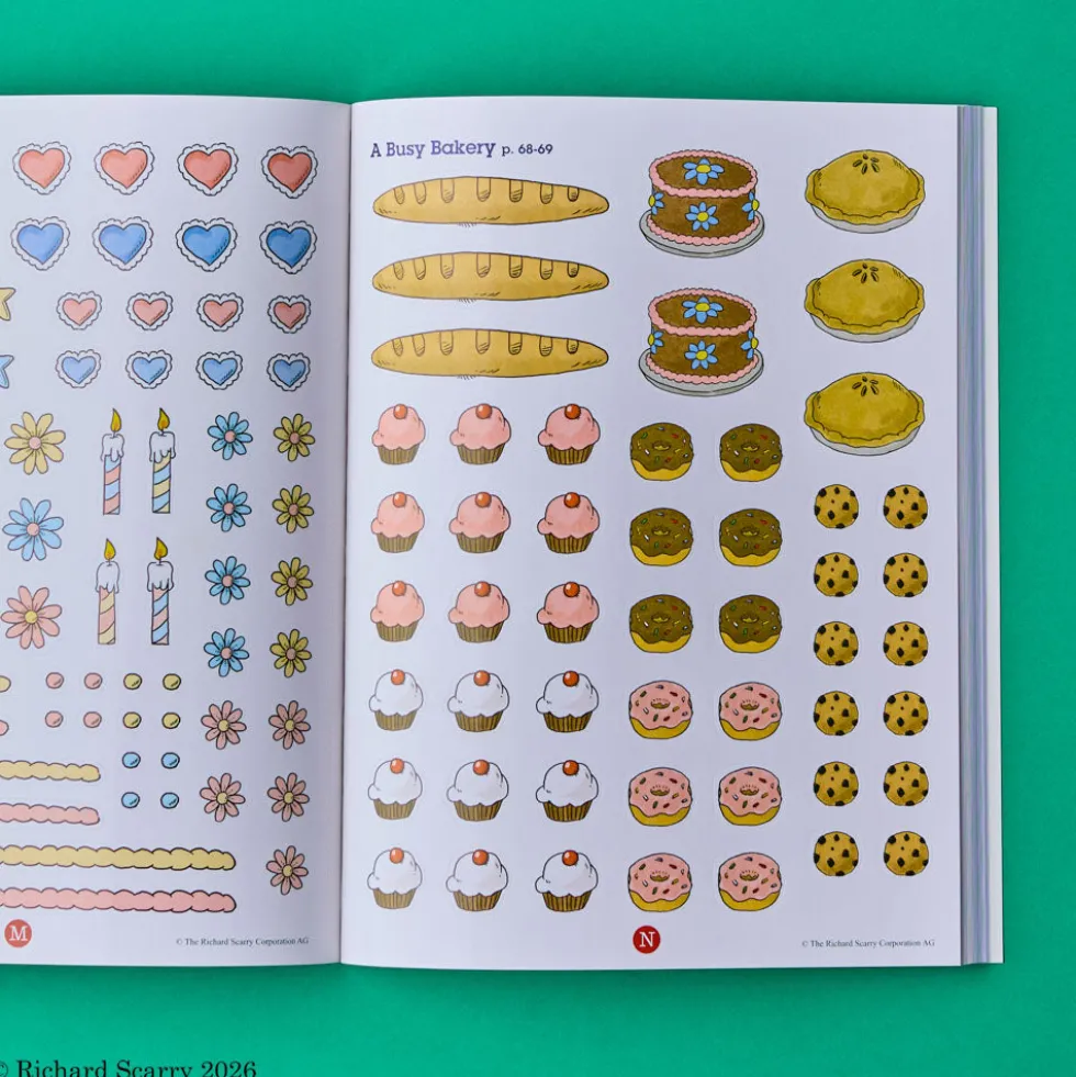Big Busy Sticker Book - Richard Scarry