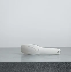 Brosse à cheveux Intensive Hair & Scalp LED Light Therapy