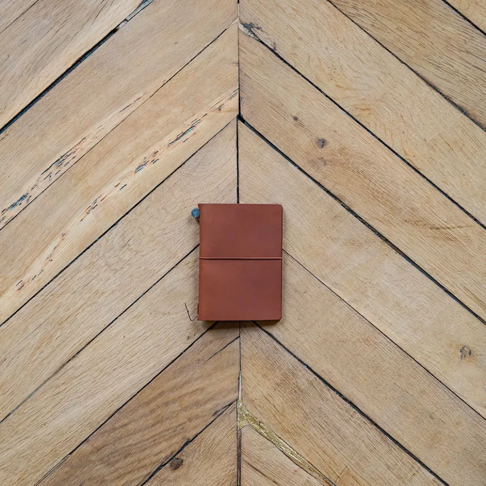 Carnet passeport en cuir - Camel