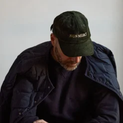 Casquette unisexe brodée Non Merci - Velours Vert
