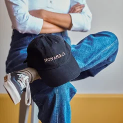 Casquette Unisexe Brodée Non Merci - Noir