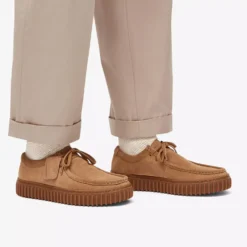 Clarks - Torhill Lo - Sabe Foncé Suede