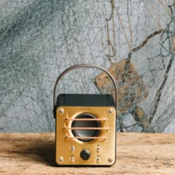 Enceinte Radio - Block Tower