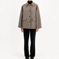 Harris Wharf London - Manteau Raglan - Crème & Marron