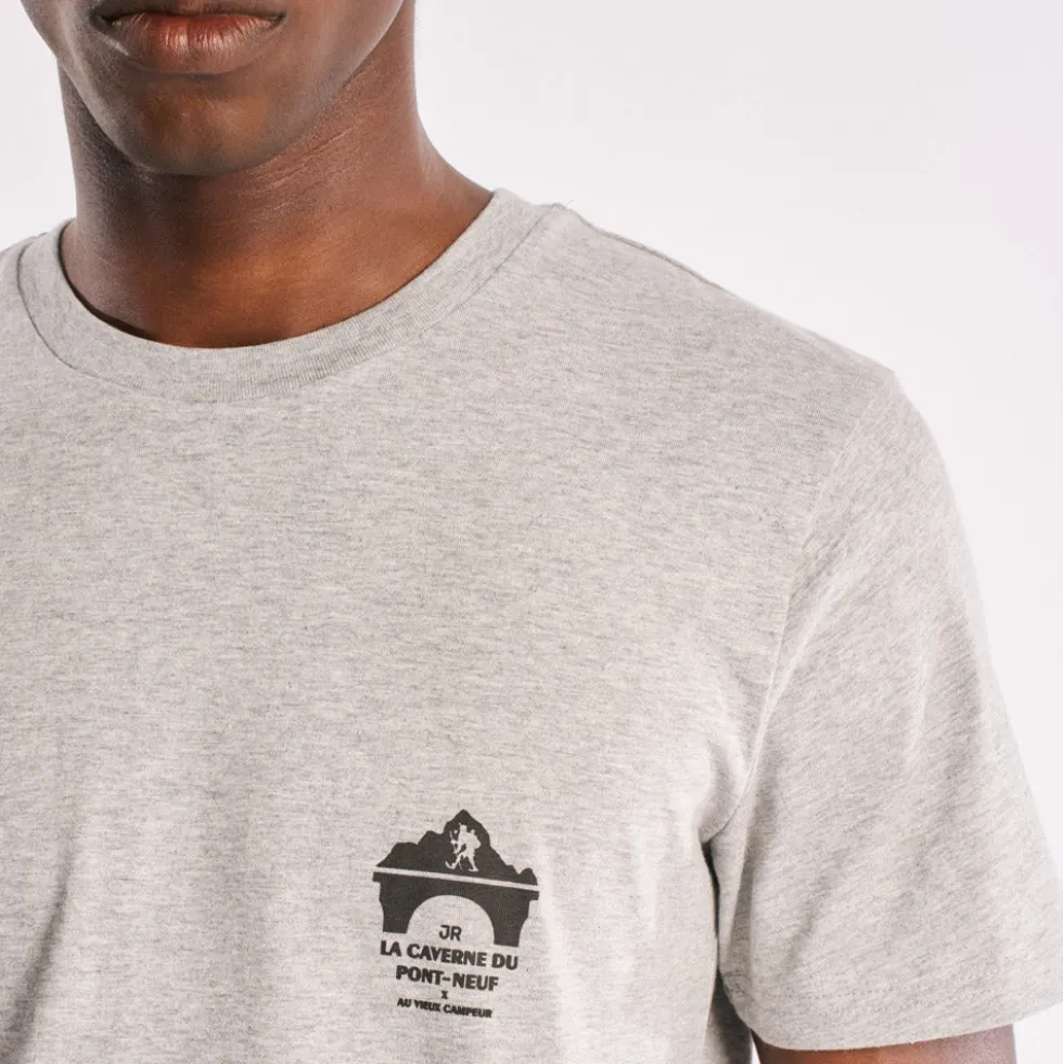 La Caverne du Pont-Neuf x Au Vieux Campeur - T-shirt - Gris Clair
