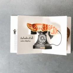 Livre - Pop-up Surrealism