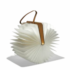 Lumio - Blanc et bois