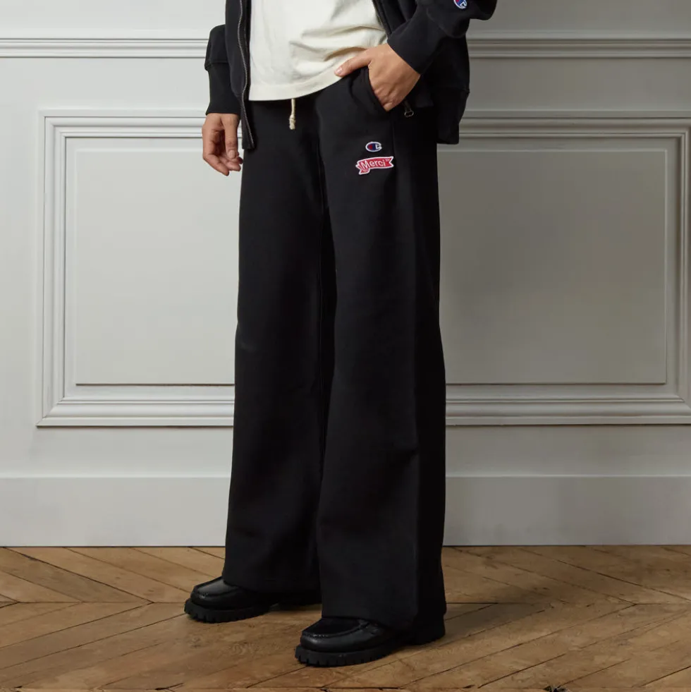 Merci x Champion - Jogging Straight Patch - Noir