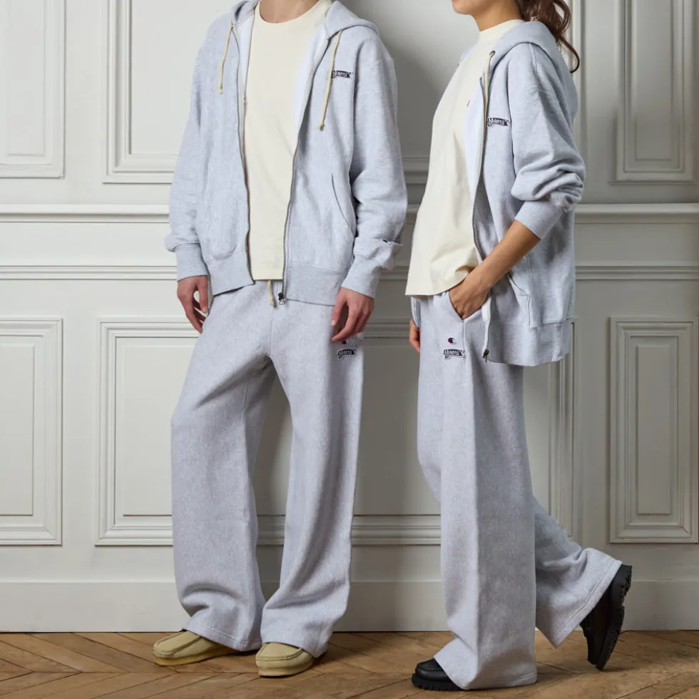Merci x Champion - Jogging Straight Patch - Gris
