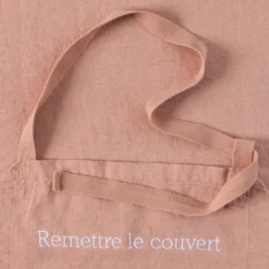 Merci x Our Place - Tablier en lin lavé - Rose Argile