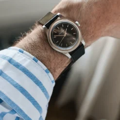 Montre LMM-01 : Dress
