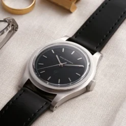 Montre LMM-01 : Dress