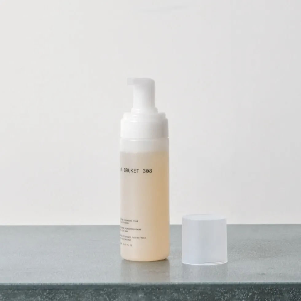 Mousse Nettoyante Perfectrice - L:A BRUKET
