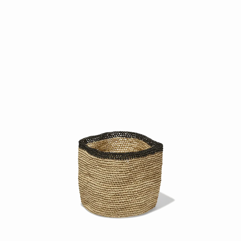 Panier en raphia - Bord noir