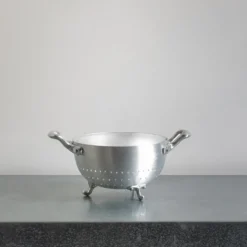 Passoire en aluminium