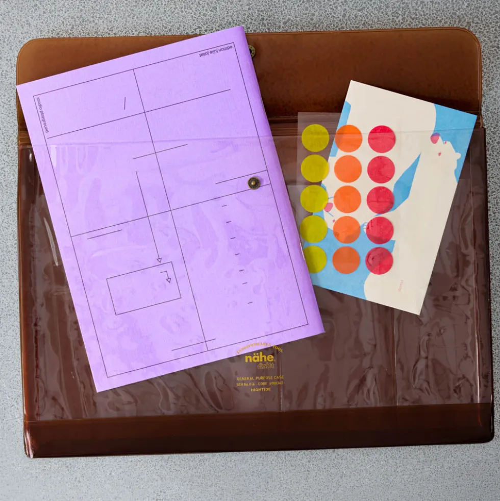Pochette polyvalente pour documents - Marron