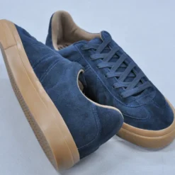 REPRODUCTION OF FOUND - Baskets 4700S - Marine Suede