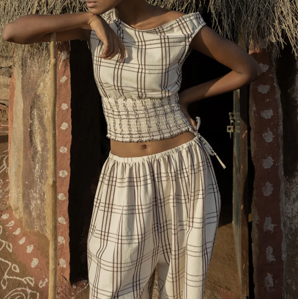 Saheli Women - Short Dhoti - Blanc & Marron