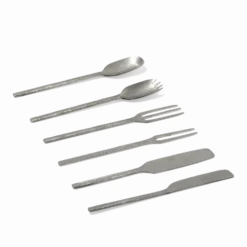 Serax - Cuillère en métal martelé - Anthracite - La Nouvelle Table