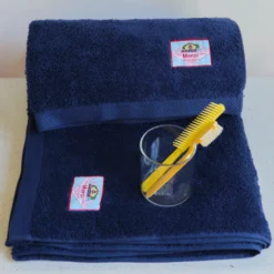 Serviette de bain en éponge - Bleu Nuit