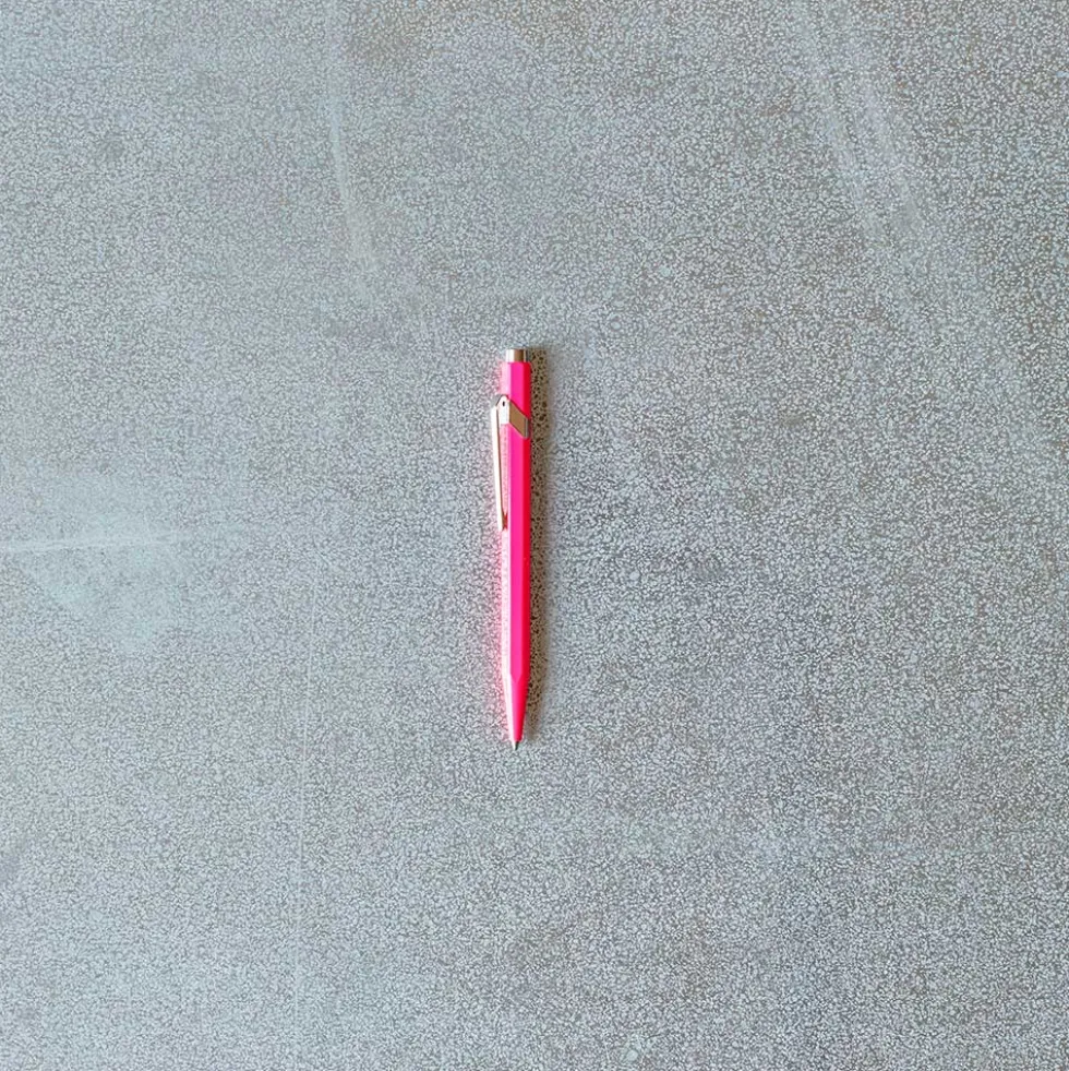Stylo bille - Fluo Pourpre - Caran d'Ache