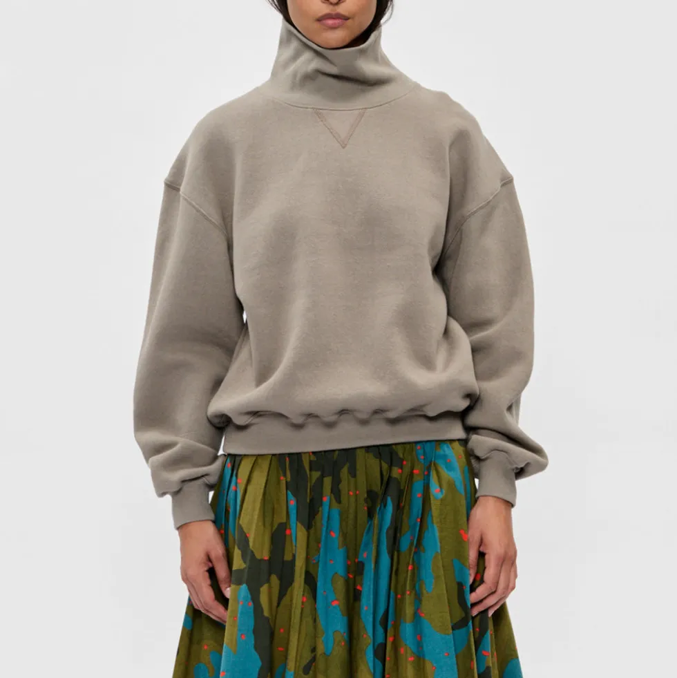 6397 - Sweat Deb - Dove