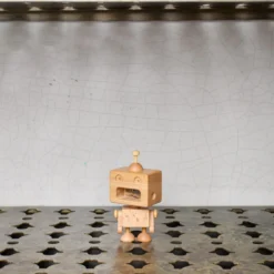 Taille crayon en bois -Robot