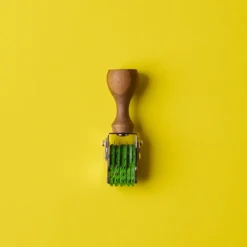Tampon dateur rotatif en bois