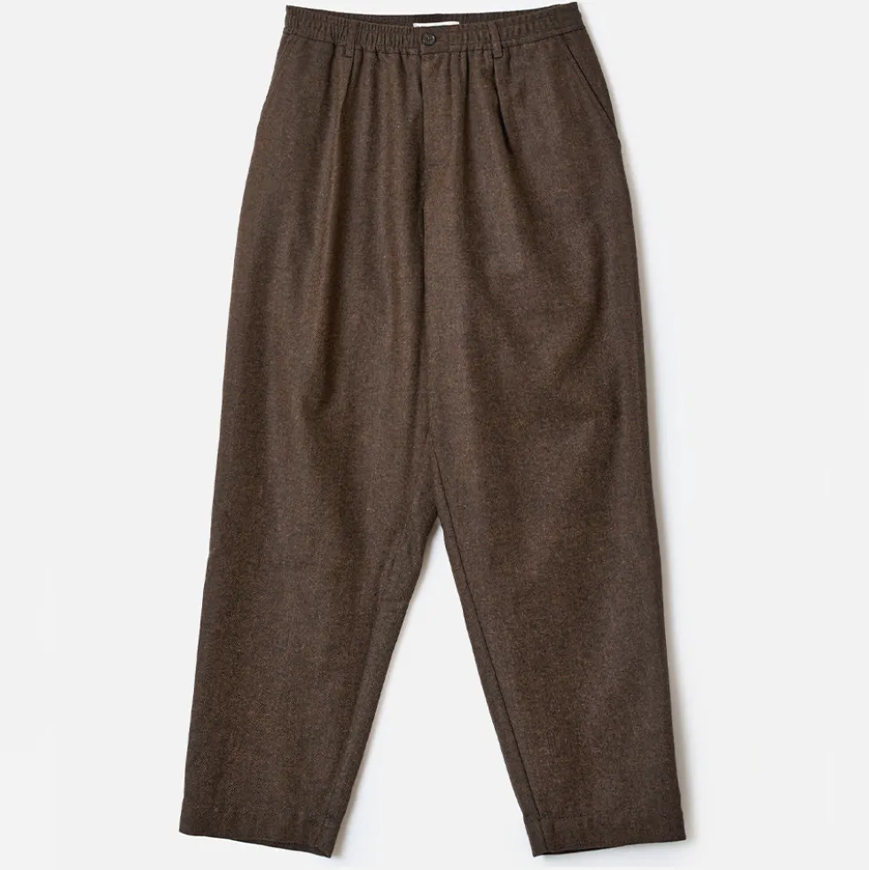 Universal Works - Pantalon Pleated Track Tweed - Marron